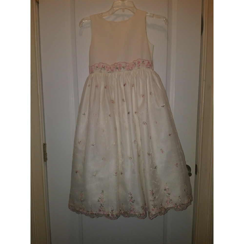 Little girls dress